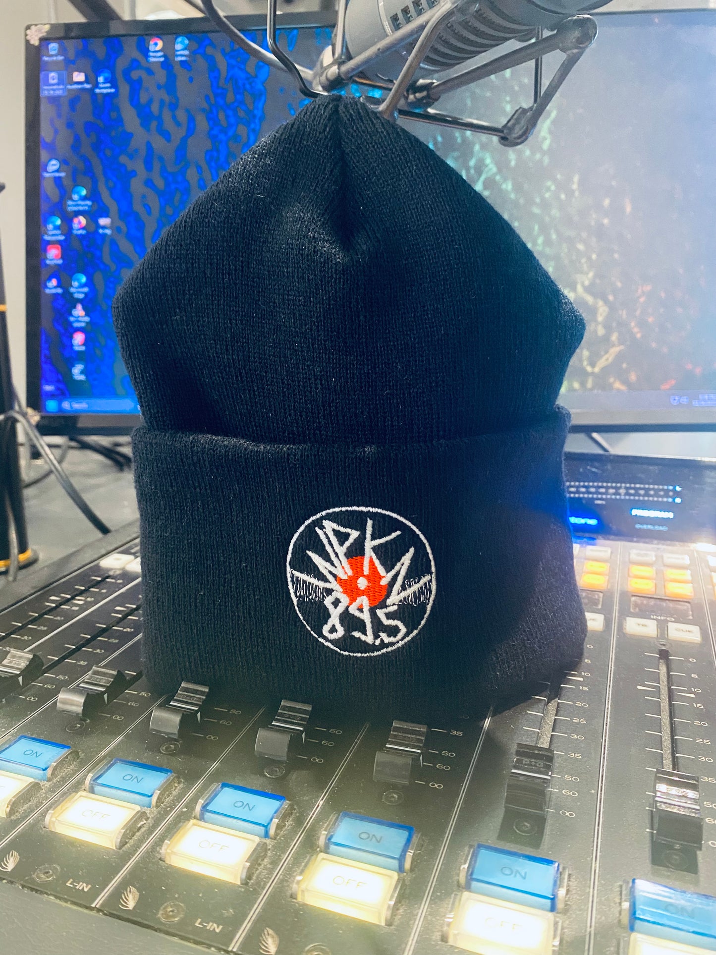 WPKN Record Logo Beanie